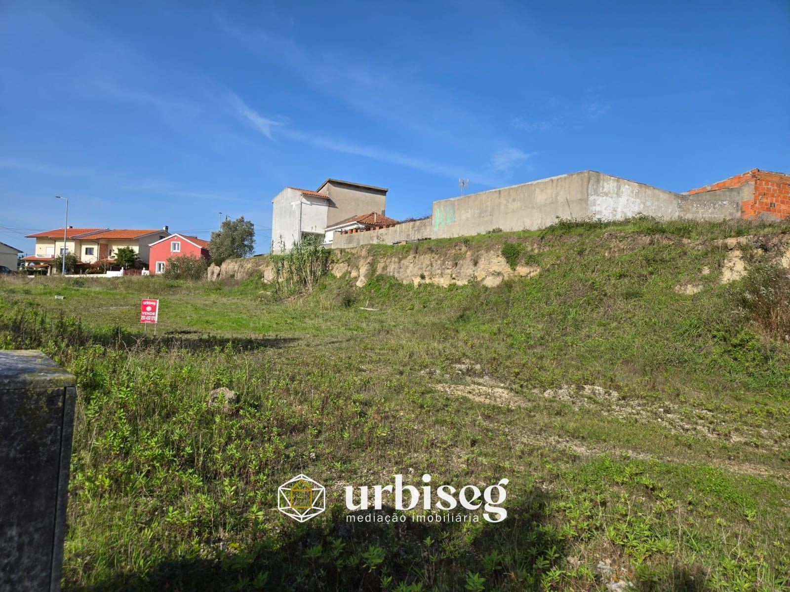 Terreno para Construção em Carritos, Tavarede | Urbiseg Imobiliária