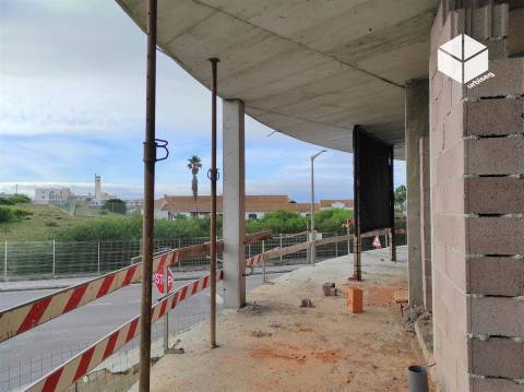 T2_ GALA/S.PEDRO _ APARTAMENTO NOVO COM APARCAMENTO NA CAVE