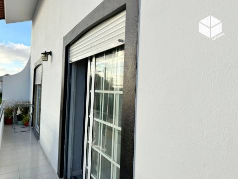 A 144 DA SALMANHA  – Moradia T4 de 3 pisos