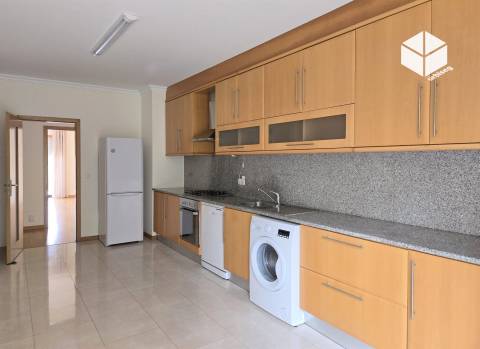 Apartamento T3 com Garagem – Figueira da Foz