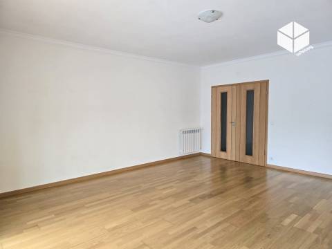 Apartamento T3 com Garagem – Figueira da Foz