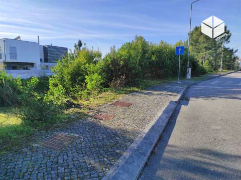 Lote Urbano na Fontela – Oportunidade Única!