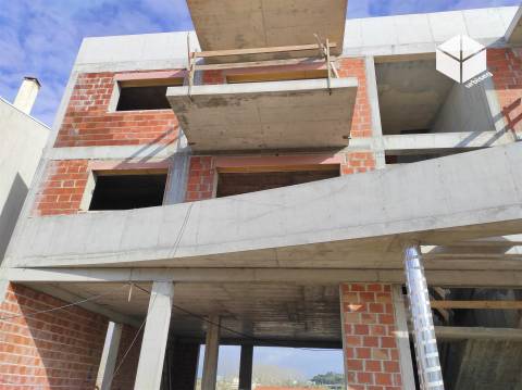 T3+2  DUPLEX  E GARAGEM  na cidade da Figueira da Foz