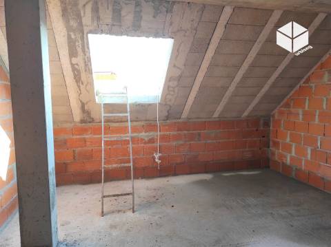 T3+2  DUPLEX  E GARAGEM  na cidade da Figueira da Foz