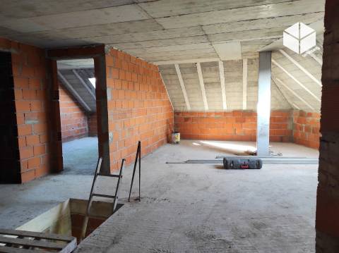 T3+2  DUPLEX  E GARAGEM  na cidade da Figueira da Foz