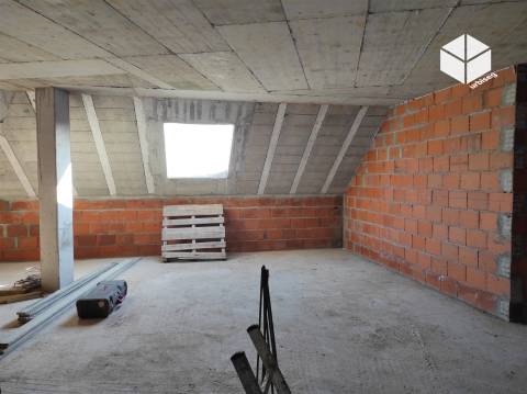 T3+2  DUPLEX  E GARAGEM  na cidade da Figueira da Foz