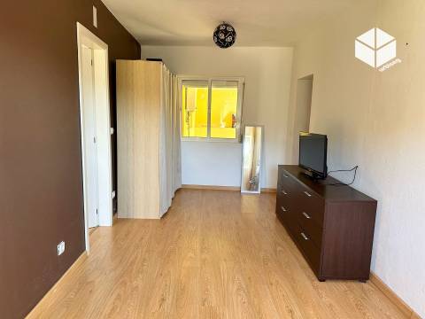 MORADIA T3 COM VISTAS DE MAR NO CABO MONDEGO, VAIS