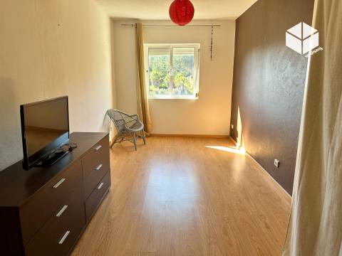 MORADIA T3 COM VISTAS DE MAR NO CABO MONDEGO, VAIS