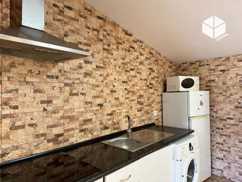 MORADIA T3 COM VISTAS DE MAR NO CABO MONDEGO, VAIS