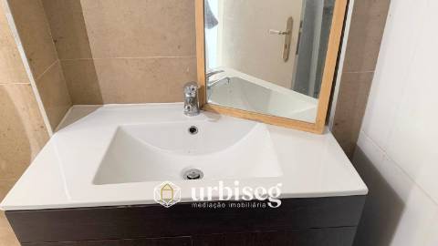 MORADIA T3 COM VISTAS DE MAR NO CABO MONDEGO, VAIS