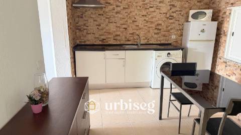 MORADIA T3 COM VISTAS DE MAR NO CABO MONDEGO, VAIS