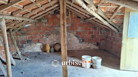 Moradia para Reconstrução | Serra das Alhadas