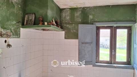 Moradia para Reconstrução | Serra das Alhadas