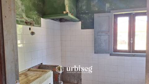 Moradia para Reconstrução | Serra das Alhadas