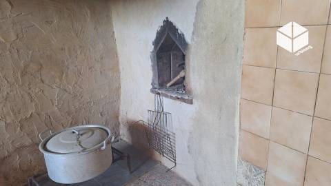 A CASA Nº 28 DA RUA DO BARRO  VALADA – GESTEIRA - SOURE