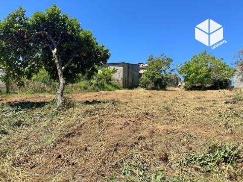 VALADA / GESTEIRA – PROPRIEDADE COM  1.297 m²