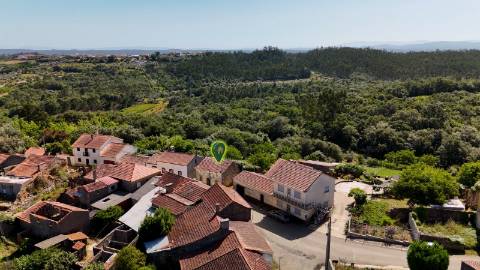 Propriedade para Reabilitação em Gesteira, Soure | Urbiseg Imobiliária