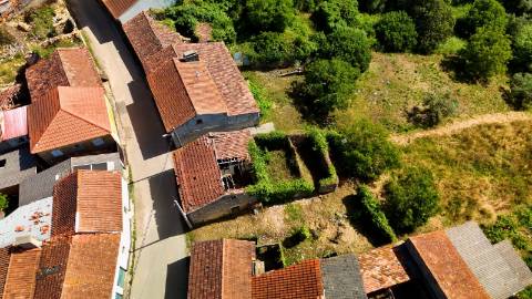 Propriedade para Reabilitação em Gesteira, Soure | Urbiseg Imobiliária