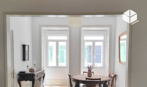 MORADIA DE TRAÇA ANTIGA NO BAIRRO NOVO – FIGUEIRA DA FOZ