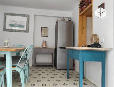 MORADIA DE TRAÇA ANTIGA NO BAIRRO NOVO – FIGUEIRA DA FOZ