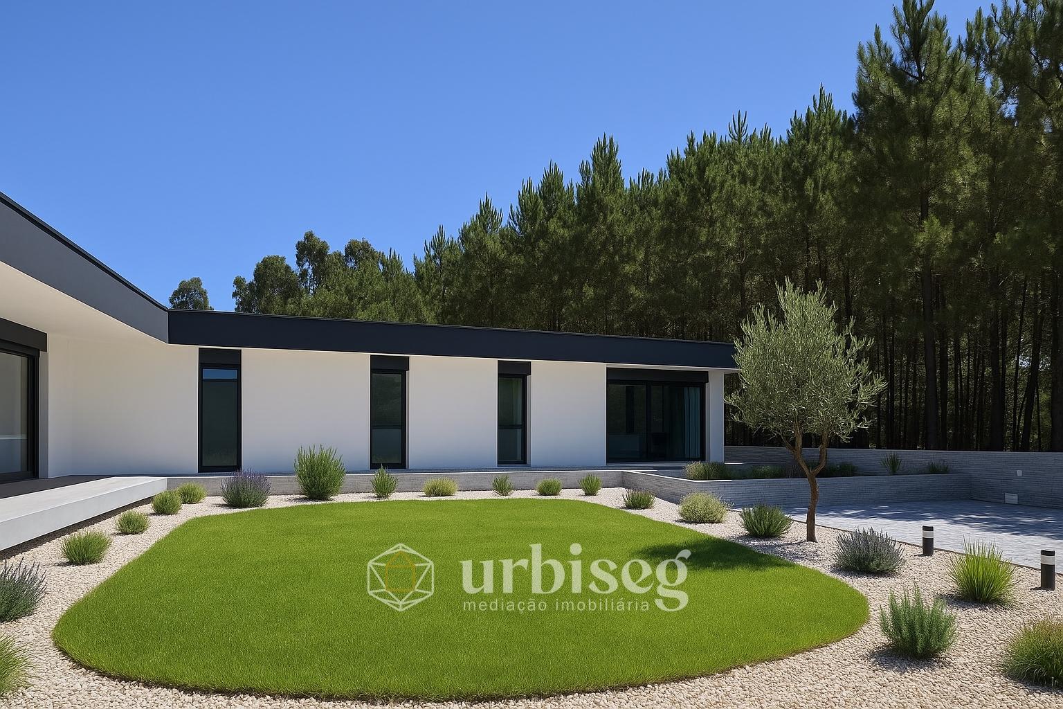 VIVA COM CONFORTO, LUZ E TRANQUILIDADE — MORADIA TÉRREA NOVA EM OUTEIRO DA RANHA, POMBAL