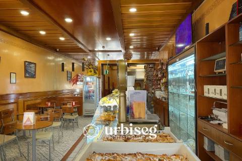 UM(A) IMPÉRIO DE HISTÓRIAS PARA TRESPASSE