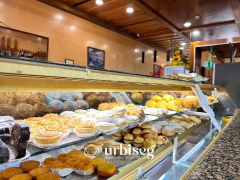 UM(A) IMPÉRIO DE HISTÓRIAS PARA TRESPASSE