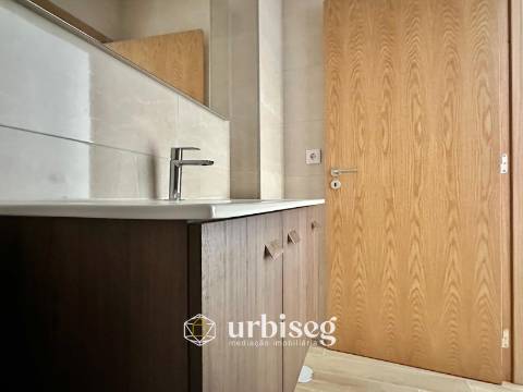 ARRENDA-SE T1 COM 78 M² NA RUA DAS ROSAS – BAIXA DA CIDADE, FIGUEIRA DA FOZ