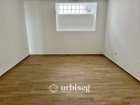 ARRENDA-SE T1 COM 78 M² NA RUA DAS ROSAS – BAIXA DA CIDADE, FIGUEIRA DA FOZ