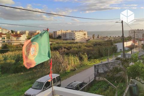 Moradia T1+2 em Vais, Buarcos – Viver entre a Serra e o Mar