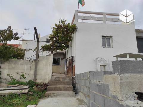 Moradia T1+2 em Vais, Buarcos – Viver entre a Serra e o Mar