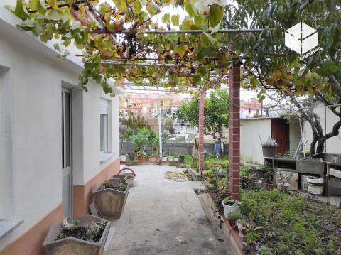 Moradia T1+2 em Vais, Buarcos – Viver entre a Serra e o Mar