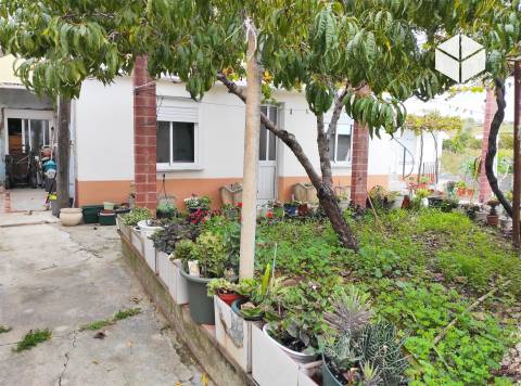 Moradia T1+2 em Vais, Buarcos – Viver entre a Serra e o Mar