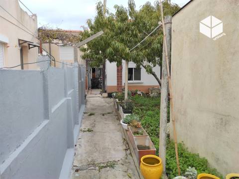 Moradia T1+2 em Vais, Buarcos – Viver entre a Serra e o Mar