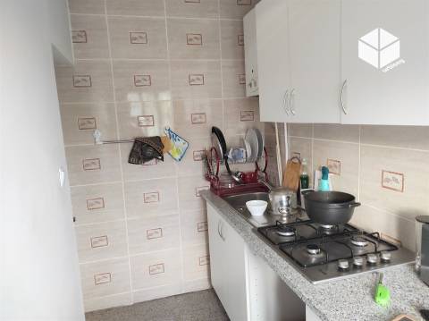 Moradia T1+2 em Vais, Buarcos – Viver entre a Serra e o Mar