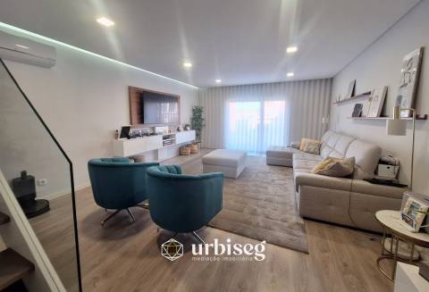 DUPLEX PREMIUM – A DEFINIÇÃO DO LUXO NA FIGUEIRA DA FOZ