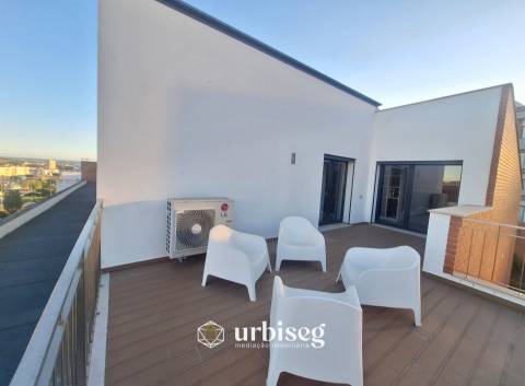 DUPLEX PREMIUM – A DEFINIÇÃO DO LUXO NA FIGUEIRA DA FOZ
