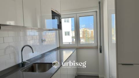 T0 - BAIRRO NOVO / CASINO – FIGUEIRA DA FOZ- 6º ANDAR