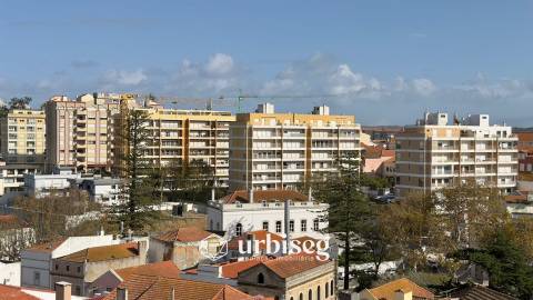 4º ANDAR - T0 - BAIRRO NOVO / CASINO – FIGUEIRA DA FOZ