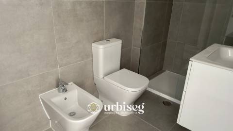 BAIRRO NOVO / VISTA CASINO E RIO – FIGUEIRA DA FOZ - 6º ANDAR