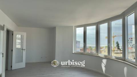 BAIRRO NOVO / VISTA CASINO E RIO – FIGUEIRA DA FOZ - 6º ANDAR