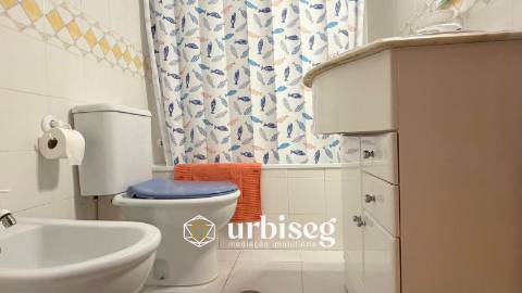 ARRENDA-SE T1K – ABADIAS | FIADOR E COMPROVATIVOS OBRIGATÓRIOS