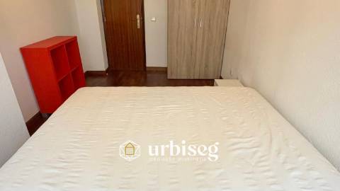 ARRENDA-SE T1K – ABADIAS | FIADOR E COMPROVATIVOS OBRIGATÓRIOS