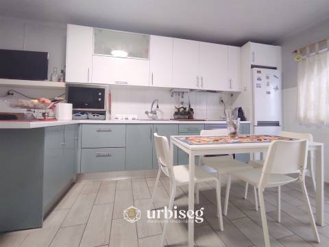 Moradia com duas utilizações | Cova Gala – Figueira da Foz