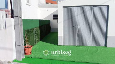 GARAGEM FECHADA | 15M² | BELA VISTA – ENTRADA DA FIGUEIRA DA FOZ