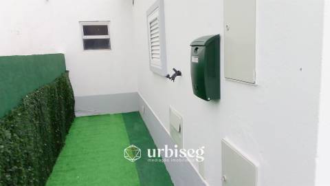 GARAGEM FECHADA | 15M² | BELA VISTA – ENTRADA DA FIGUEIRA DA FOZ