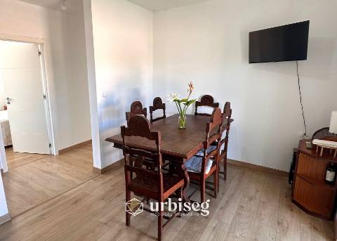 MORADIA REABILITADA COM 415M² | TERRAÇO | POTENCIAL COMERCIAL | ALQUEIDÃO – FIGUEIRA DA FOZ