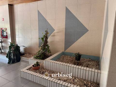 Apartamento T2 para Arrendamento em Tavarede | Figueira da Foz