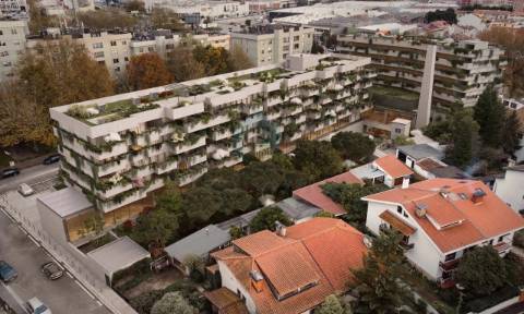 Loja com 280 m2 em Matosinhos