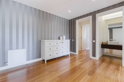 Apartamento T2+1 Venda em Matosinhos e Leça da Palmeira,Matosinhos